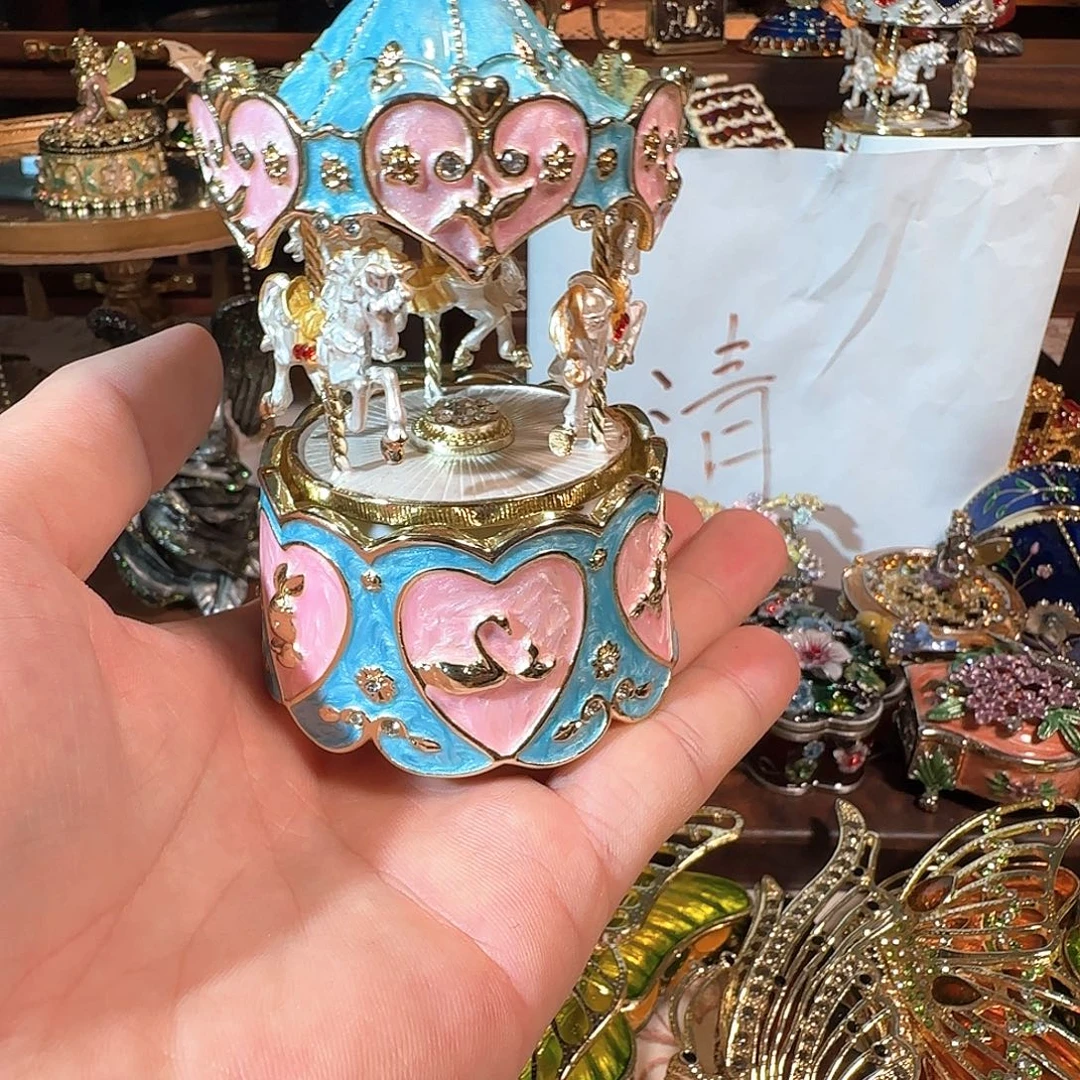 手工制品请勿吹毛求疵