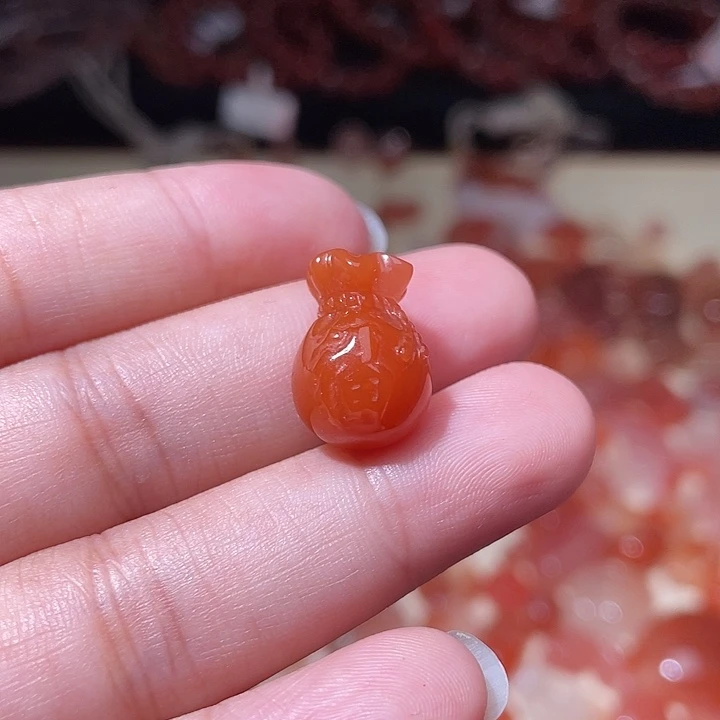 南红玛瑙福袋打孔备注未镶嵌1245