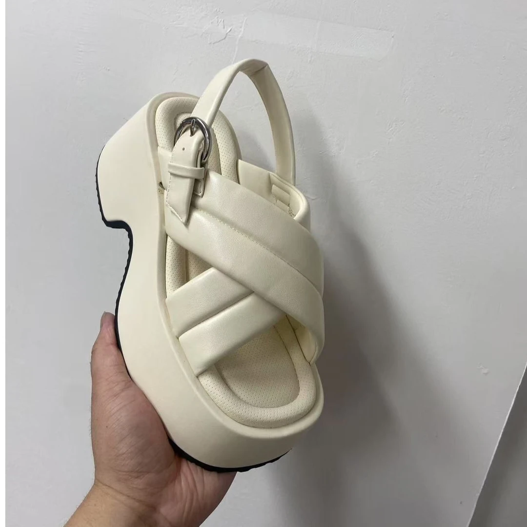 （泡芙）2025款糕厚休闲动罗底夏马一沙鞋滩5K0-5888-159