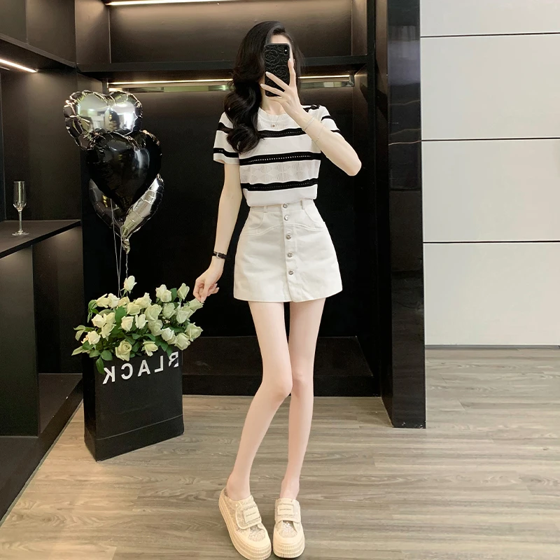 夏季新款减龄气质撞色条纹针织短袖上衣白色高腰牛仔裤裙两件套