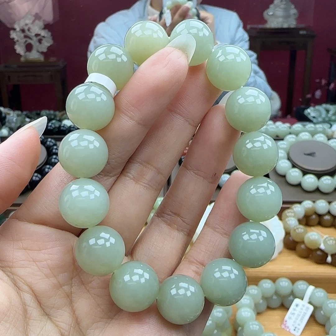 和田玉未镶嵌手串