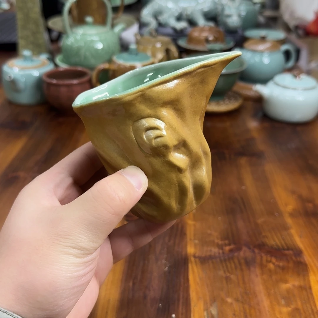 小仲龙泉青瓷微瑕2621