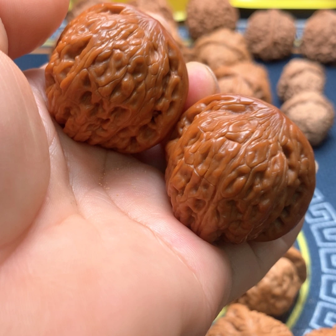 【闪购商品】文玩核桃把件泥鳅37