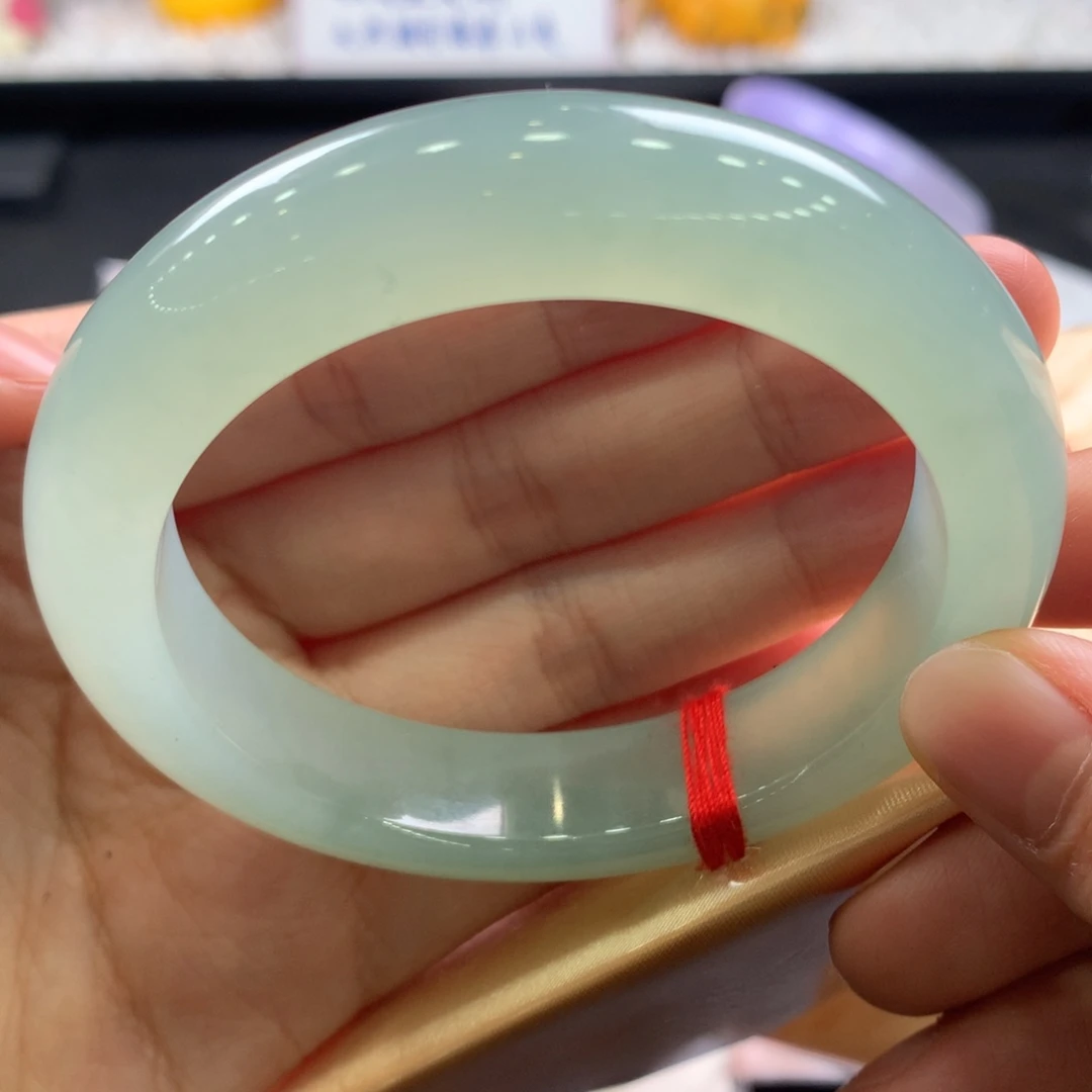 翡翠未镶嵌手镯45号冰晴绿