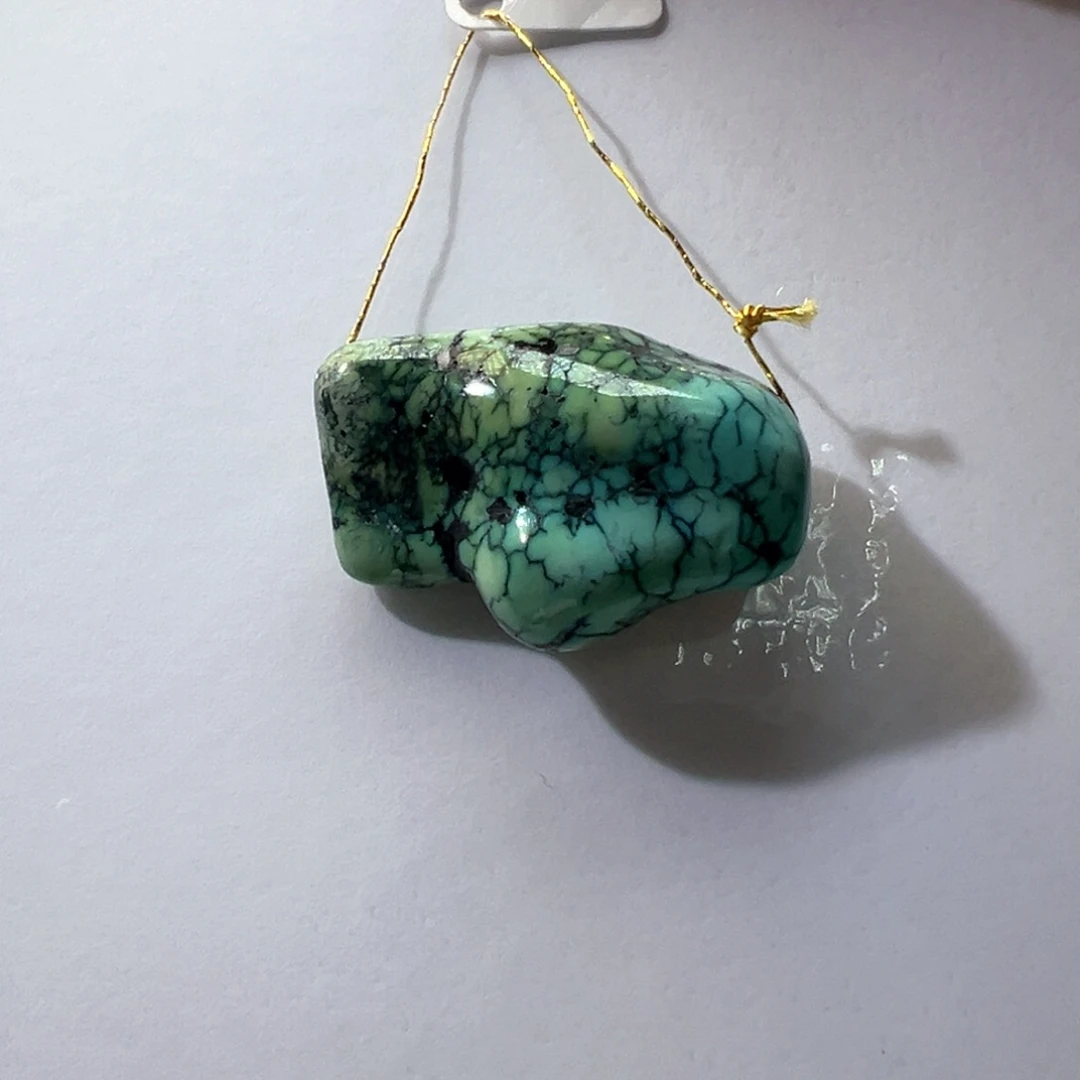 绿松石未镶嵌挂件