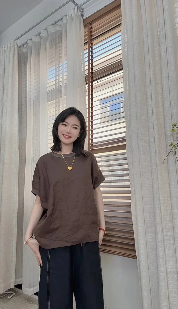 立体裁剪宽松蝙蝠袖汉麻T恤百搭罩衫25150