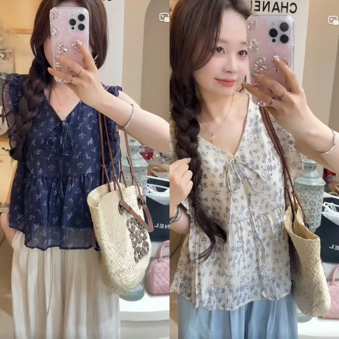 5299森系花边显瘦碎花上衣