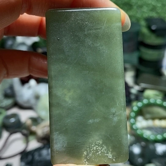 未镶嵌和田玉（糖玉）珠宝半成品