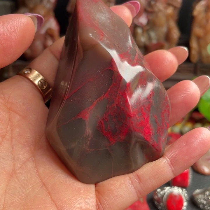 昌化鸡血石战**?昌化鸡血石原石