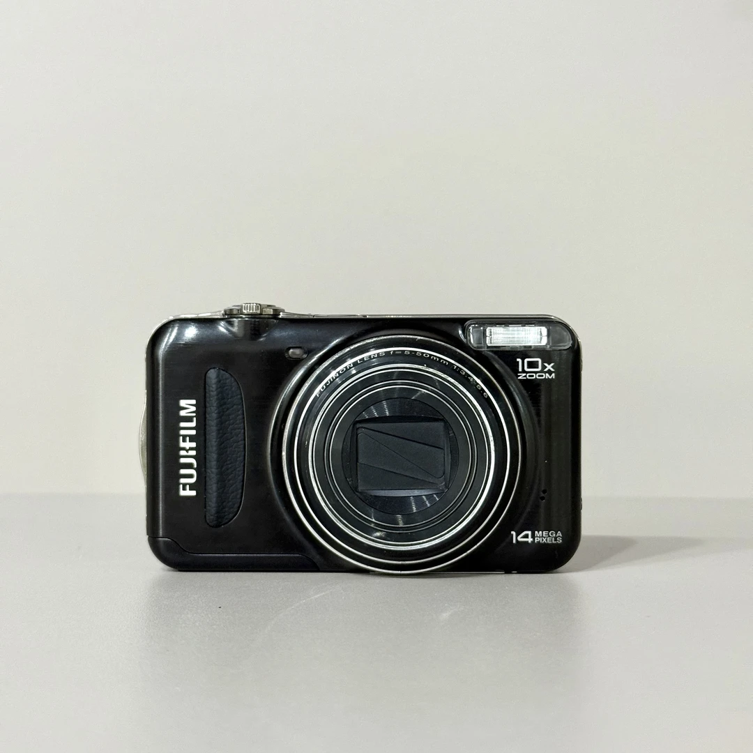 9新 Fujifilm/富士 T205黑 1400w像素小长焦 色彩鲜艳 不支持试用
