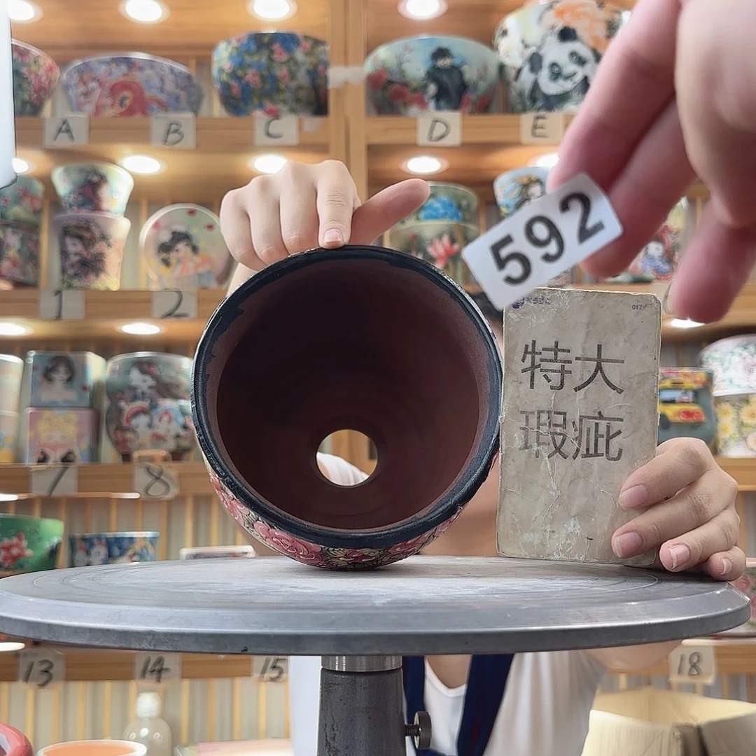 瓷片瑕疵瑕疵瑕疵瑕疵瑕疵瑕疵