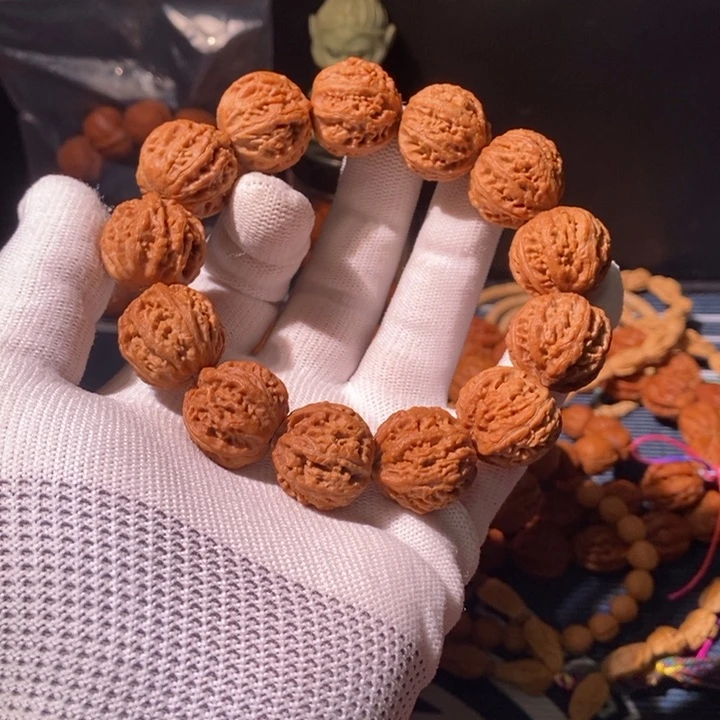 手串文玩核桃……45