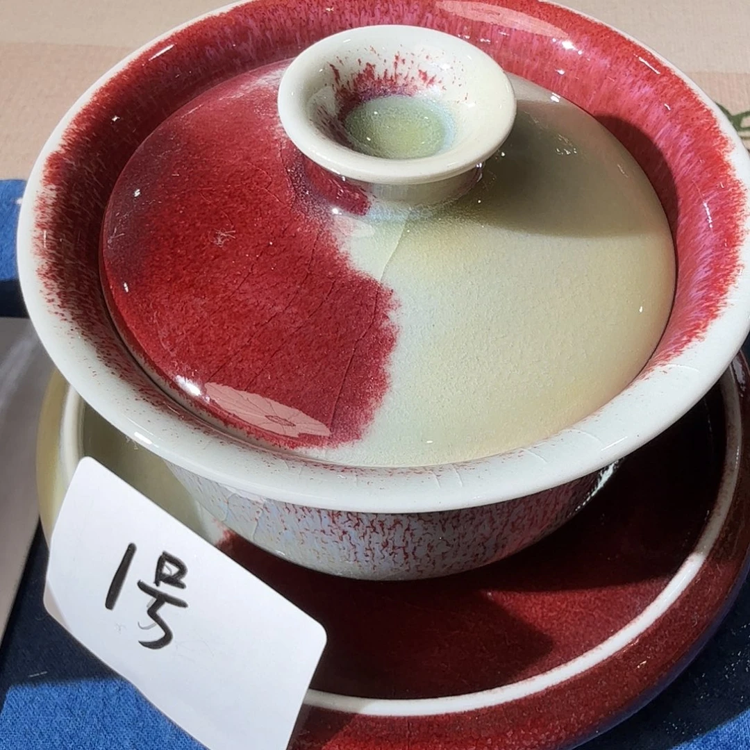 钧瓷红釉手工三才盖碗