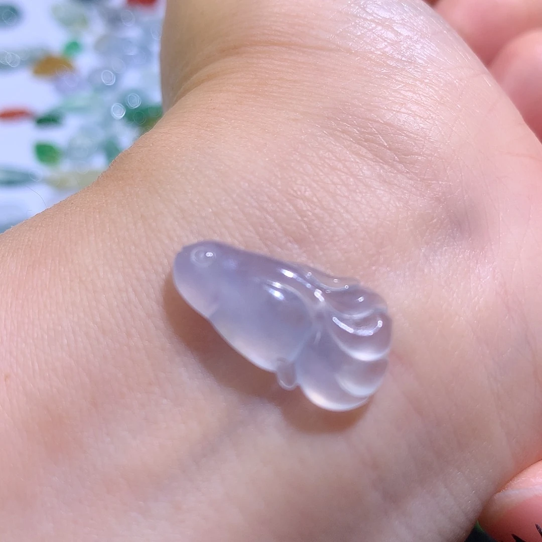 翡翠颈饰未镶嵌鱼