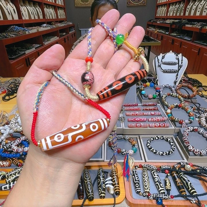 未镶嵌玛瑙/玉髓珠宝奇石