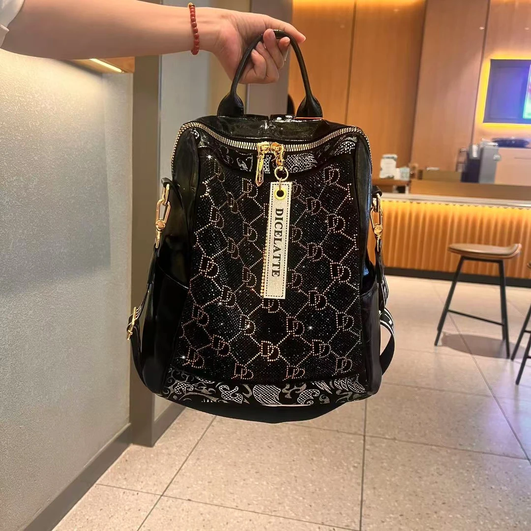 Dice.latte新款烫钻时尚女士双肩包休闲潮流百搭经典款流行双肩包