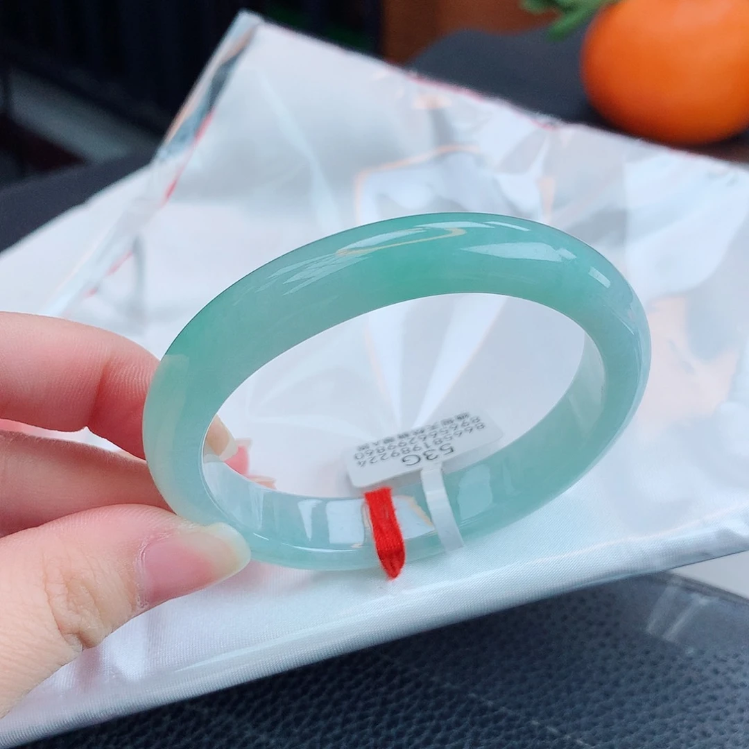 翡翠手镯未镶嵌缅甸天然翡翠A货