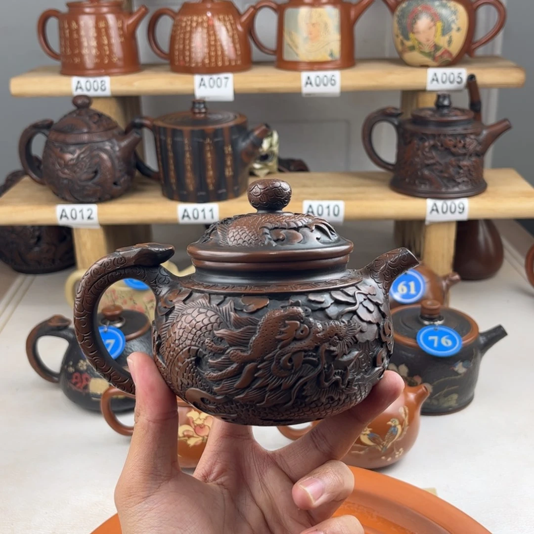 壶280cc 满雕龙凤呈祥，建水紫陶老手艺人全手工制作