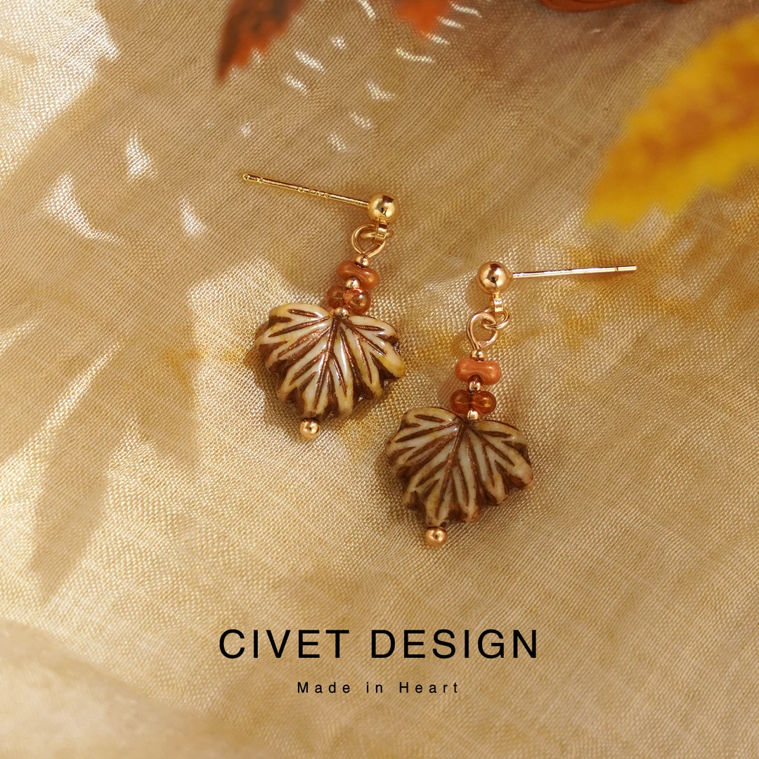 合金树脂耳饰 原创秋冬新款枫叶串珠手作耳环美拉德复古耳钉耳夹