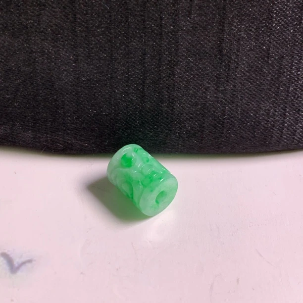 好漂亮的甜阳绿翡翠路路通（百搭款）