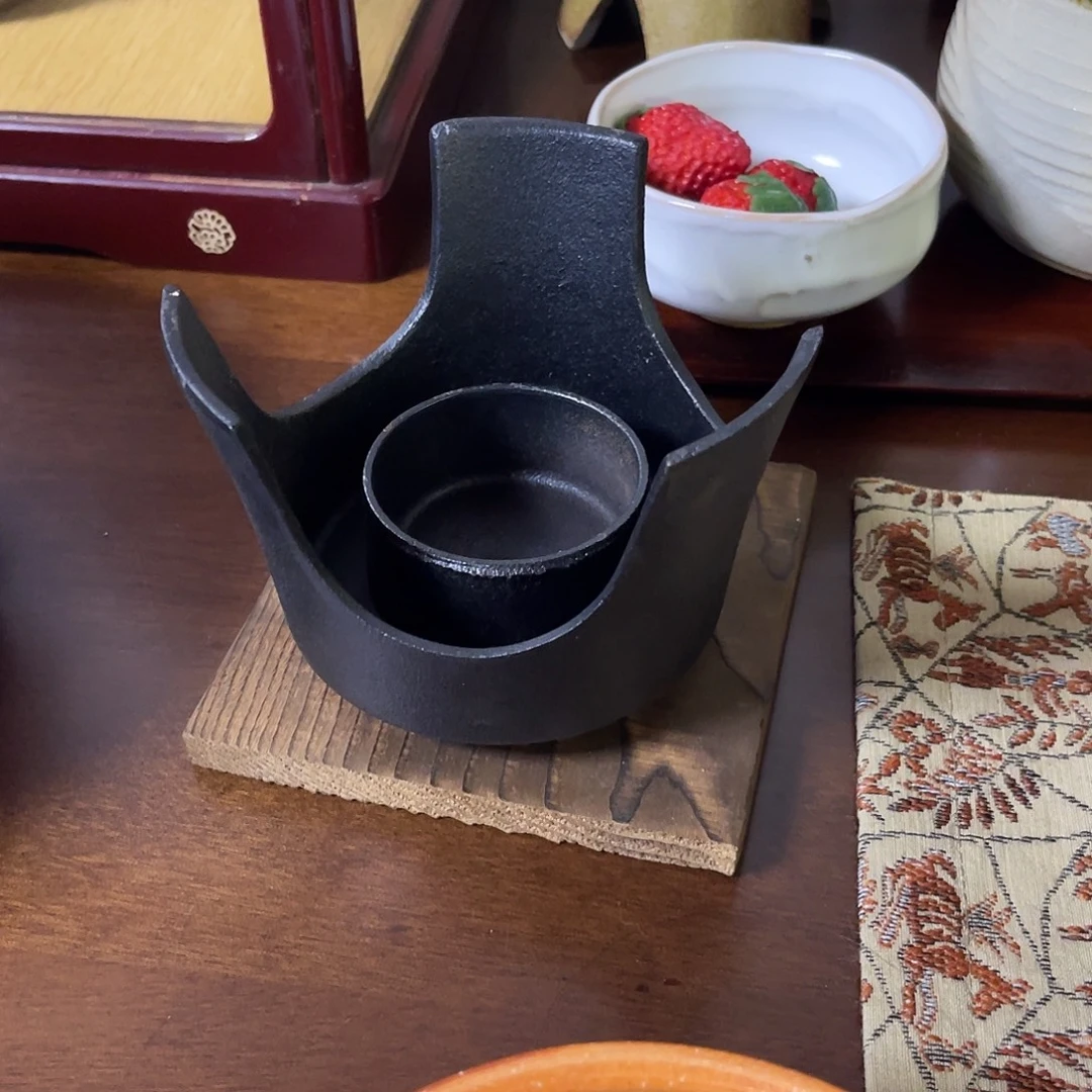 流***雨瓷片南部铁器铁炉子啊可以放蜡烛和酒精灯