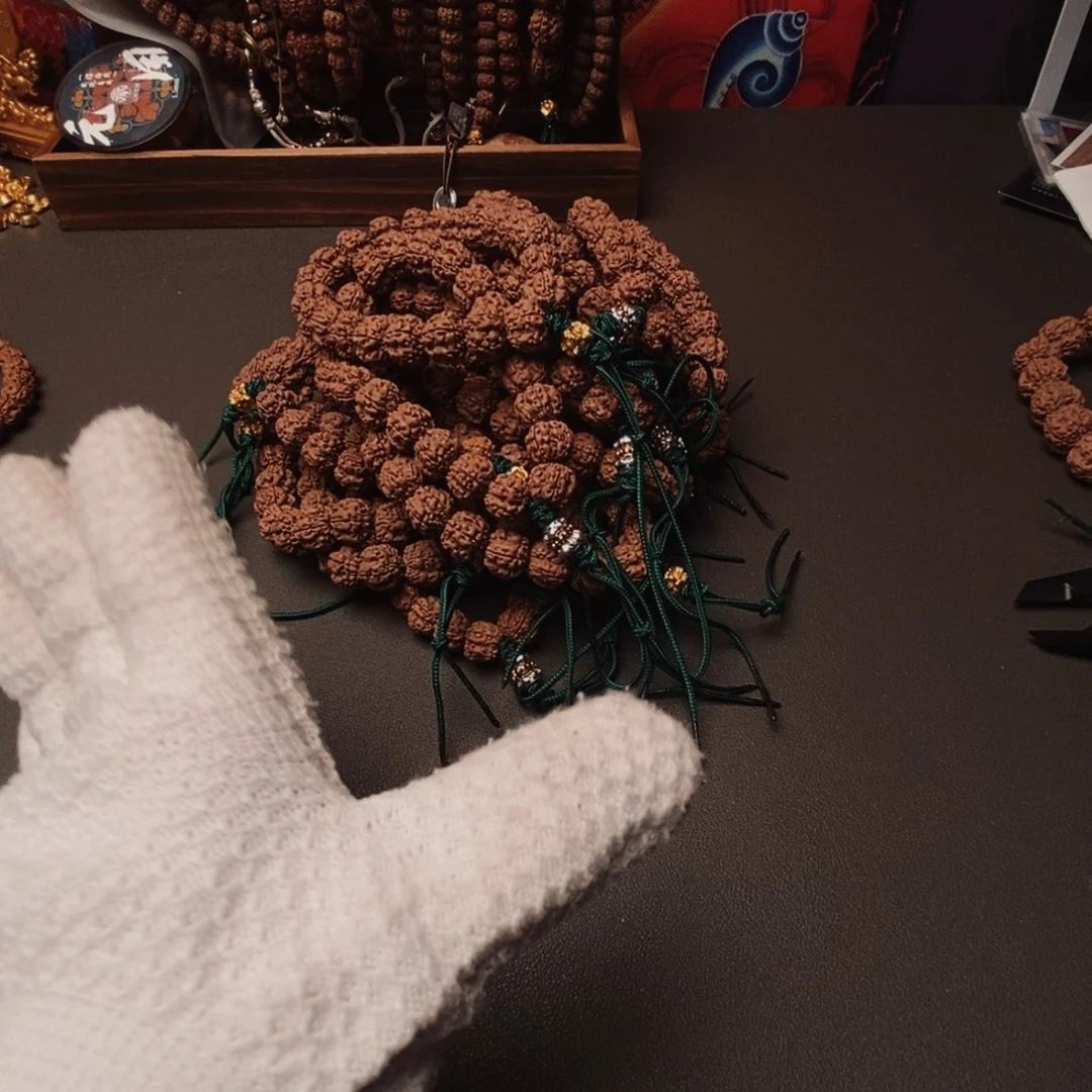 吊坠金刚菩提哦哦哦哦哦哦哦哦哦哦哦