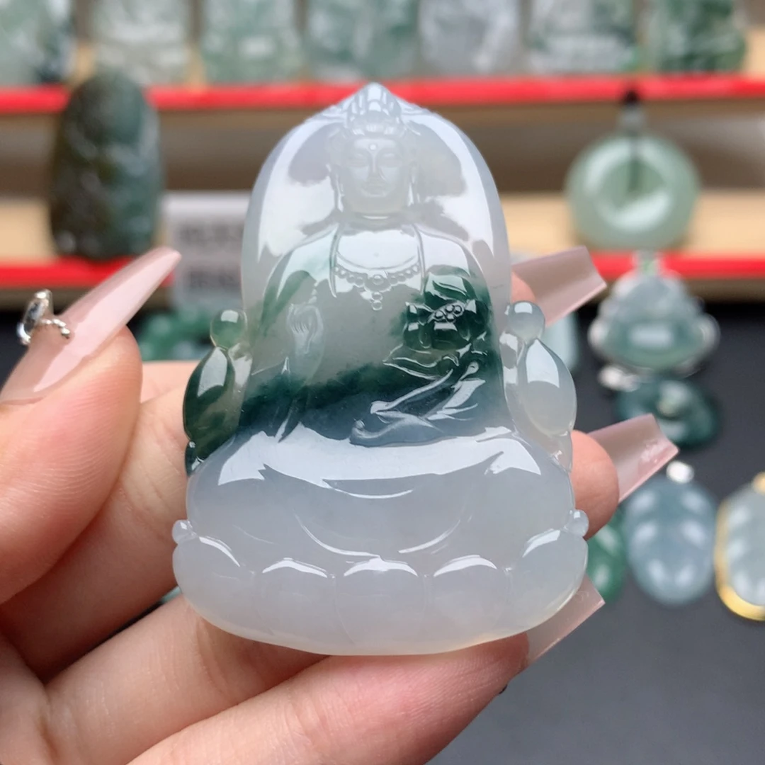 翡翠未镶嵌颈饰嚯****~素衣观音
