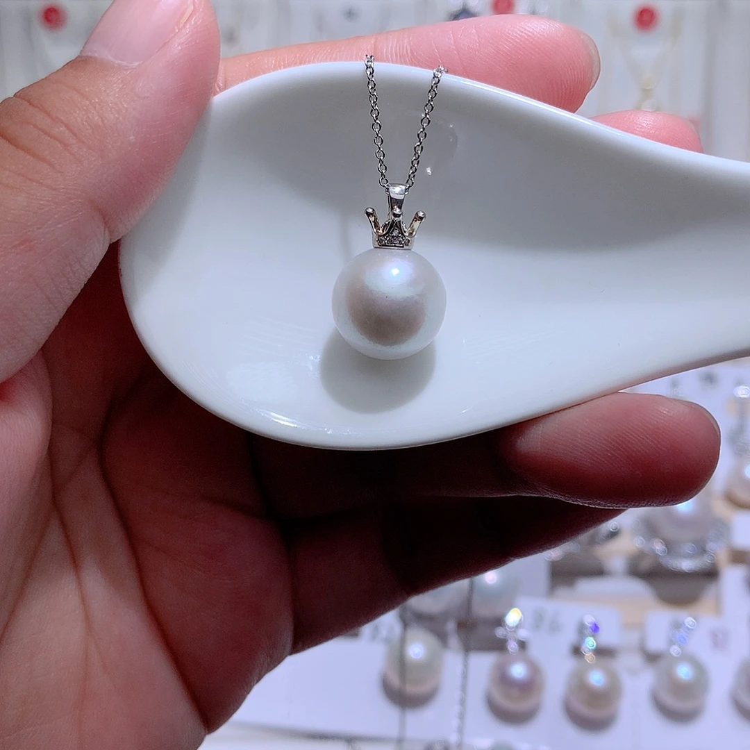银S925镶嵌淡水珍珠吊坠(赠链)CC背面大瑕疵13mm