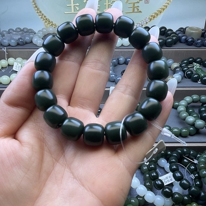 未镶嵌手链和田玉