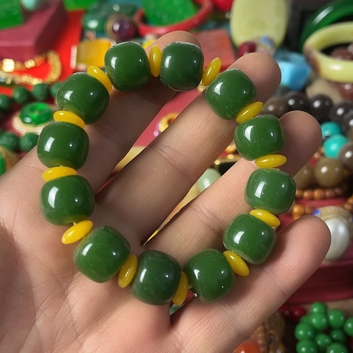 未镶嵌和田玉（糖玉）挂件