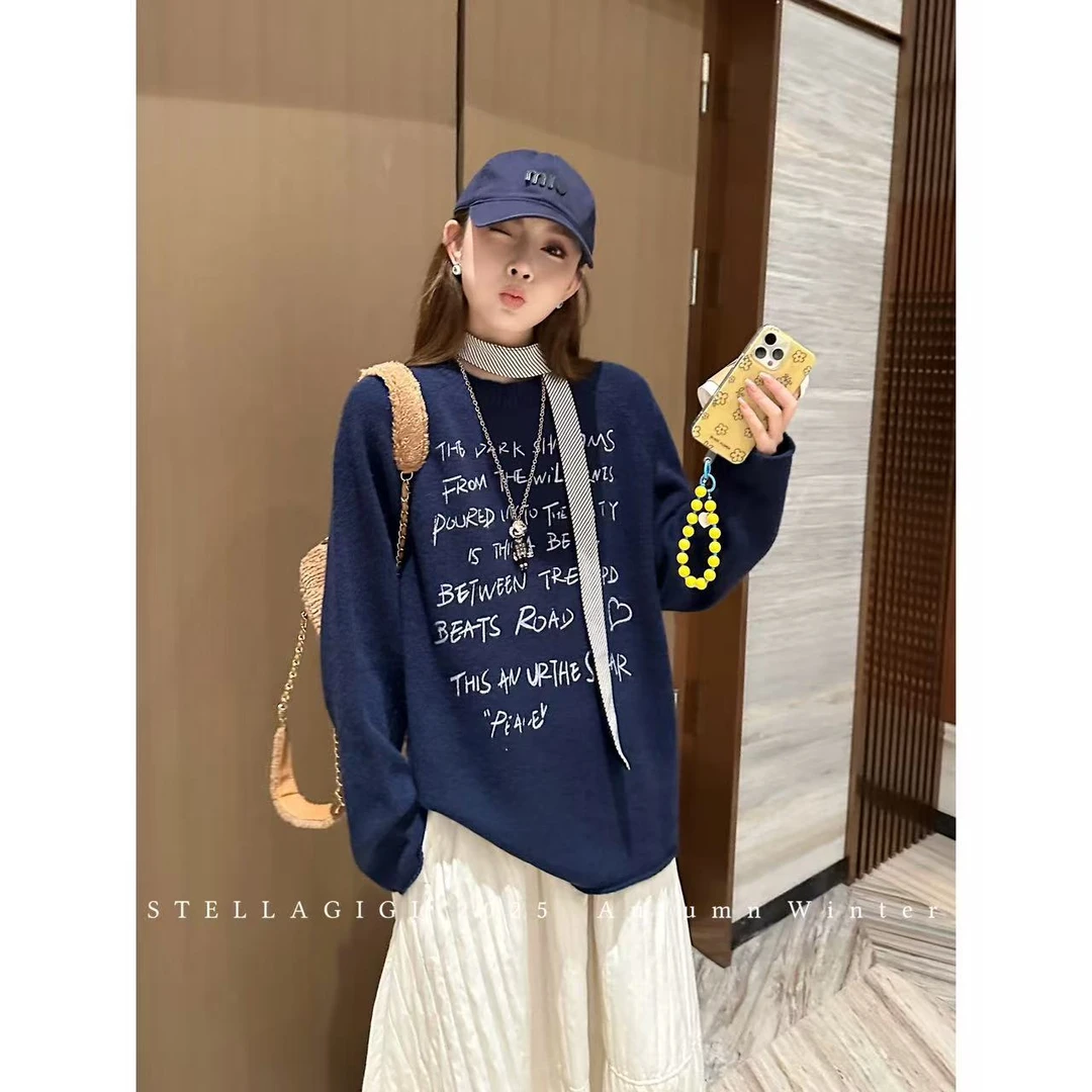 SG / 杨依姗 AW慵懒松弛感 字母印花卷边套头毛衣MY-20252188