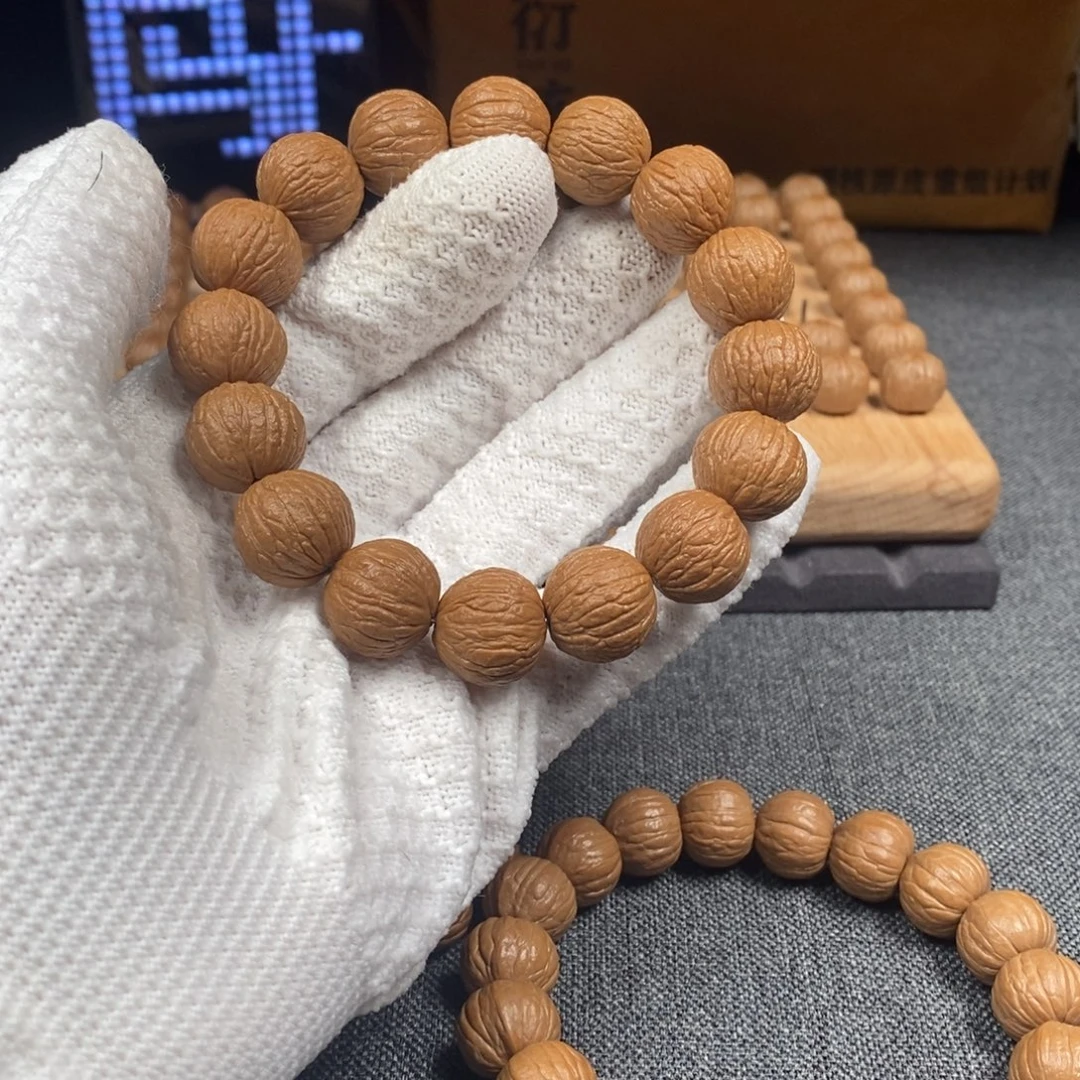 吊坠猴头核桃16凤羽