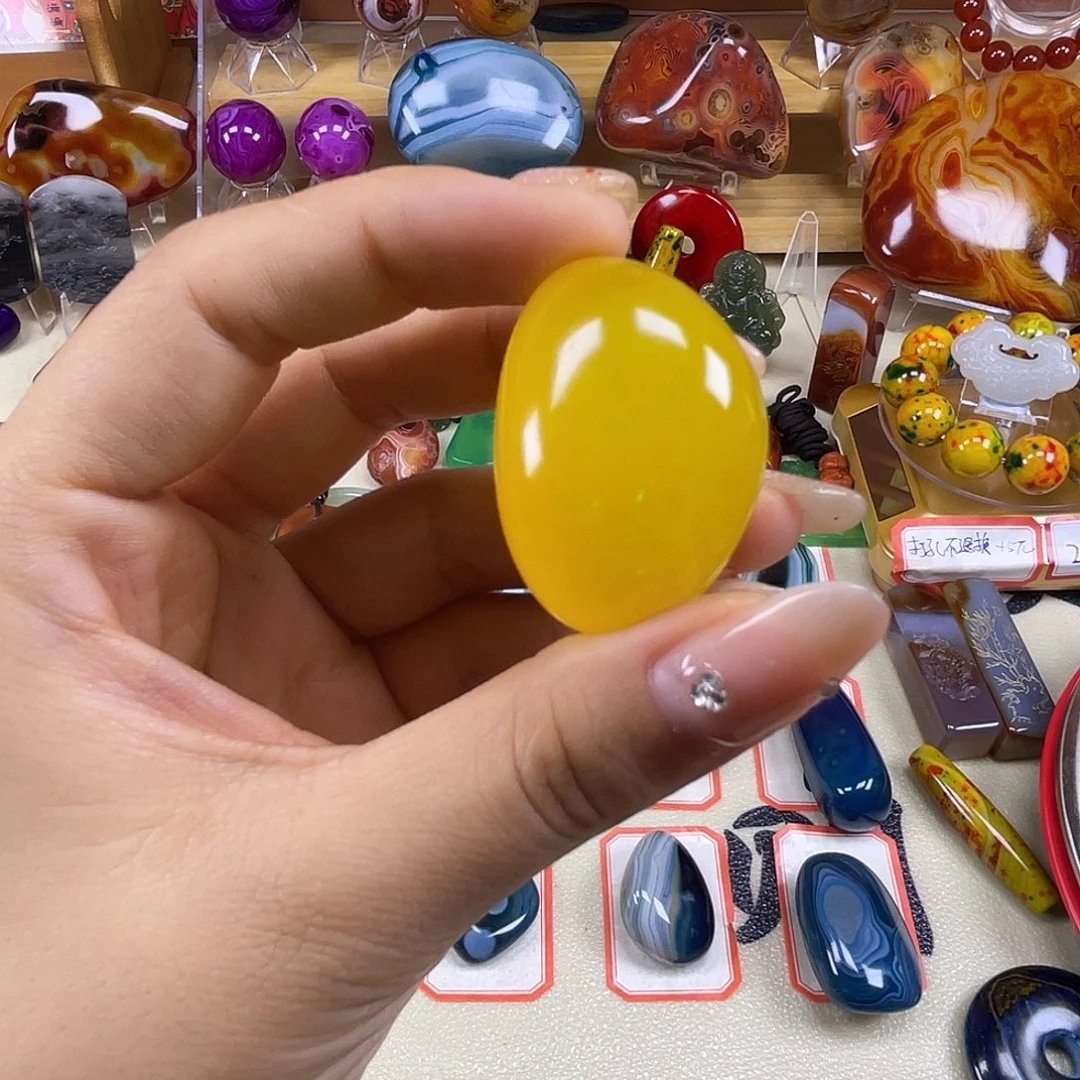 未镶嵌玛瑙/玉髓珠宝奇石