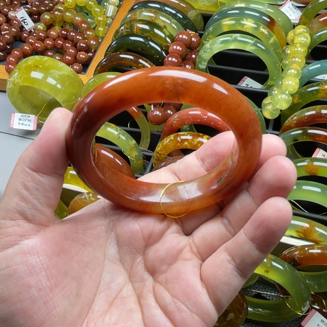 未镶嵌蛇纹石玉手镯微瑕