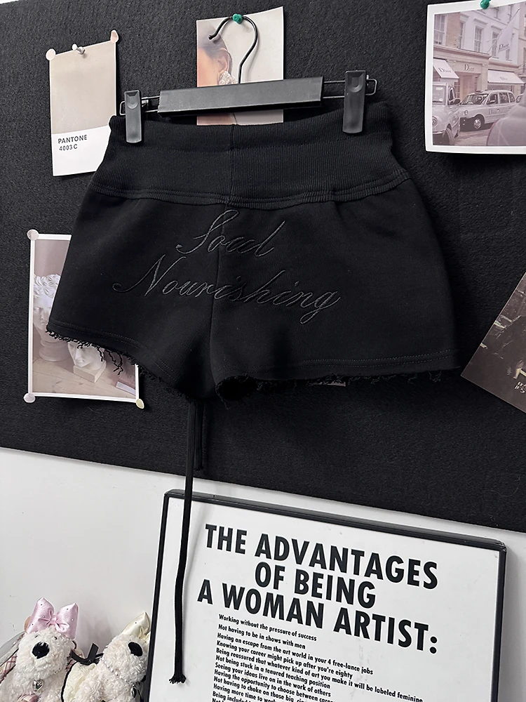新款好质感韩系设计感字母刺绣宽边百搭显瘦抽绳迷你短裤女休闲裤