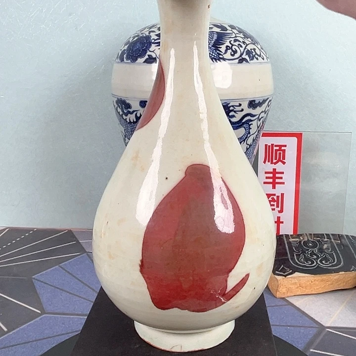 瓶釉里红玉壶春瓶。。。。。