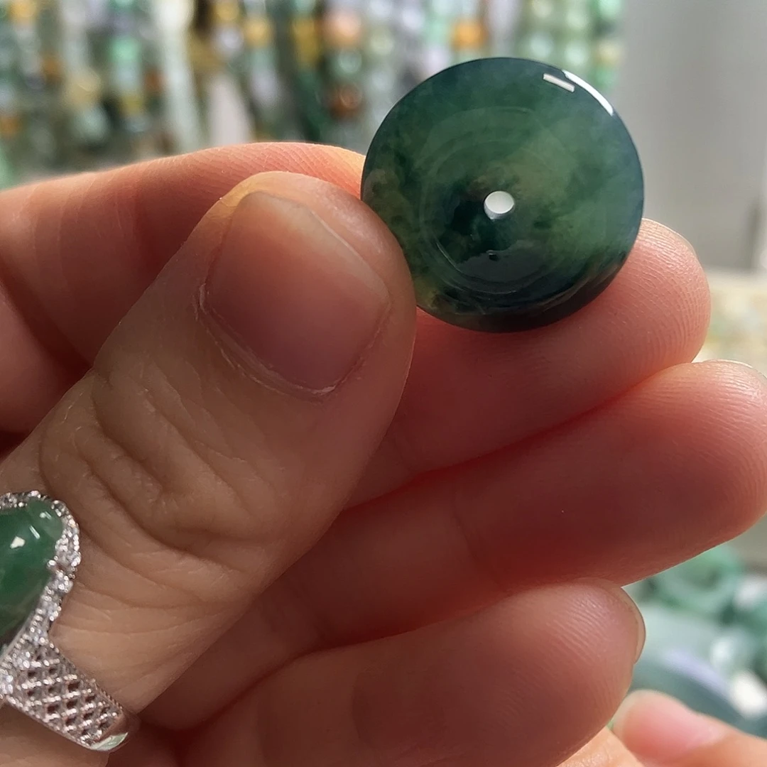 翡翠未镶嵌颈饰01老蓝水平安扣