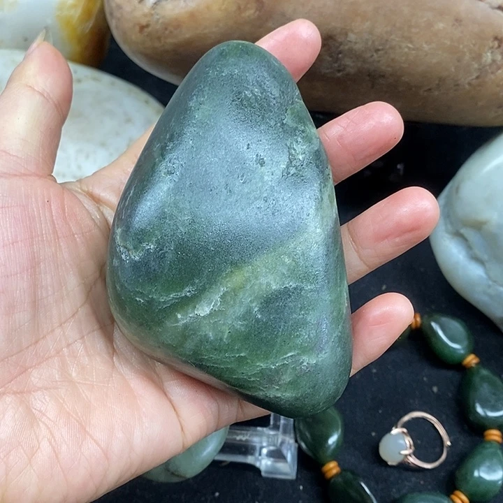 和田玉（糖玉）未镶嵌挂件