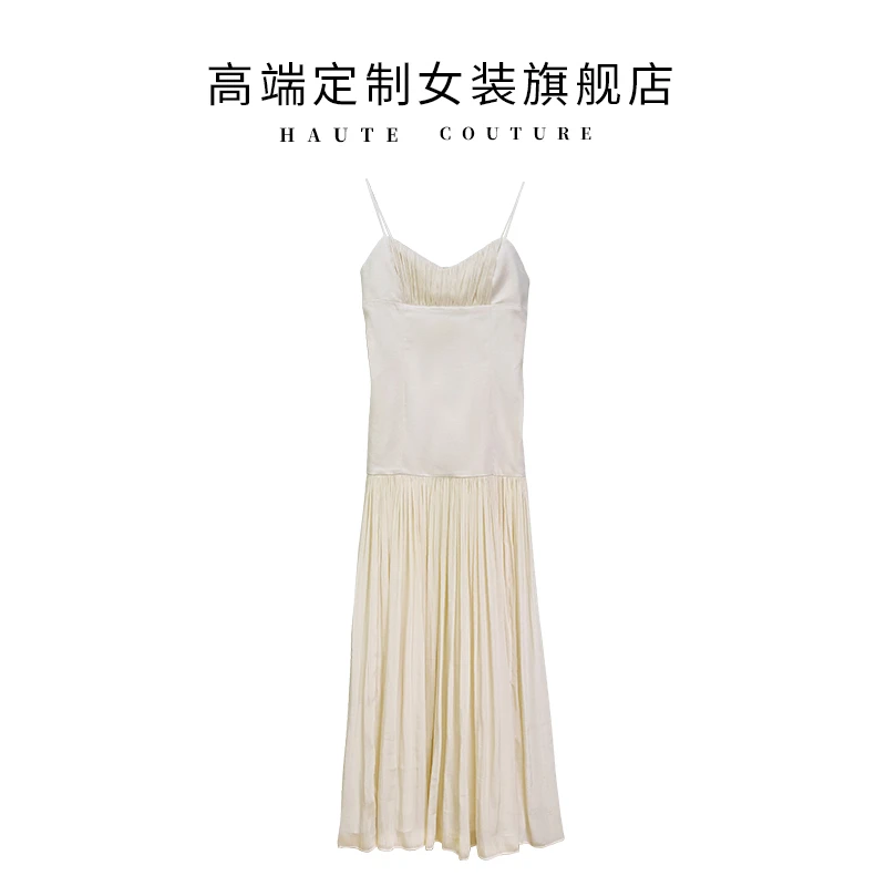 【SHIBO】春季2025茶歇裙轻熟纯欲百搭高级感杏色性感吊带连衣裙女