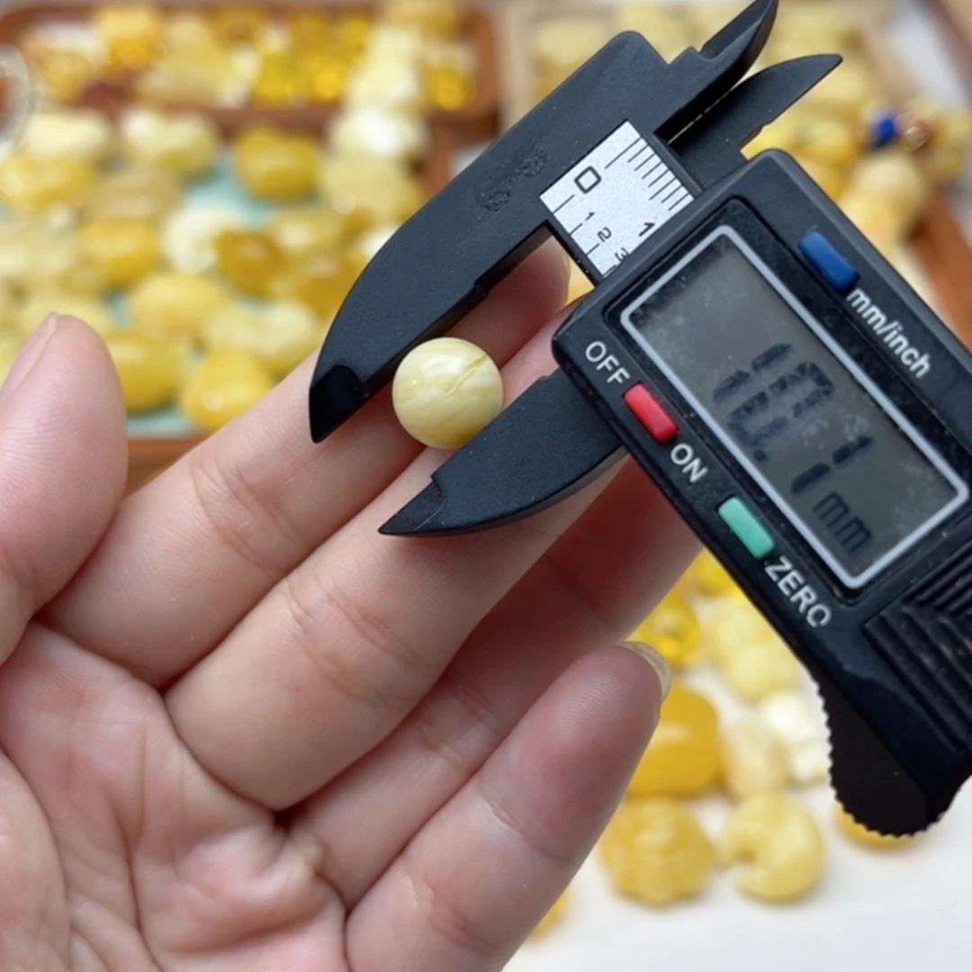 【闪购商品】未镶嵌蜜蜡裸石配饰
