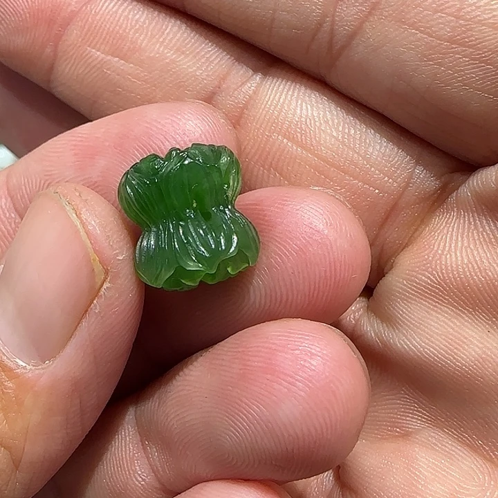 和田玉（碧玉）未镶嵌颈饰