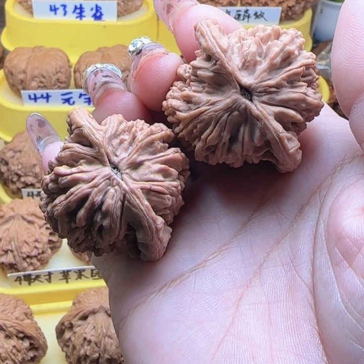你***友吊坠桃核弯弯核桃堂上湖麦穗胡头