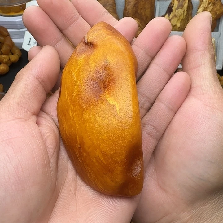 蜜蜡未镶嵌裸石天然蜜蜡手把件