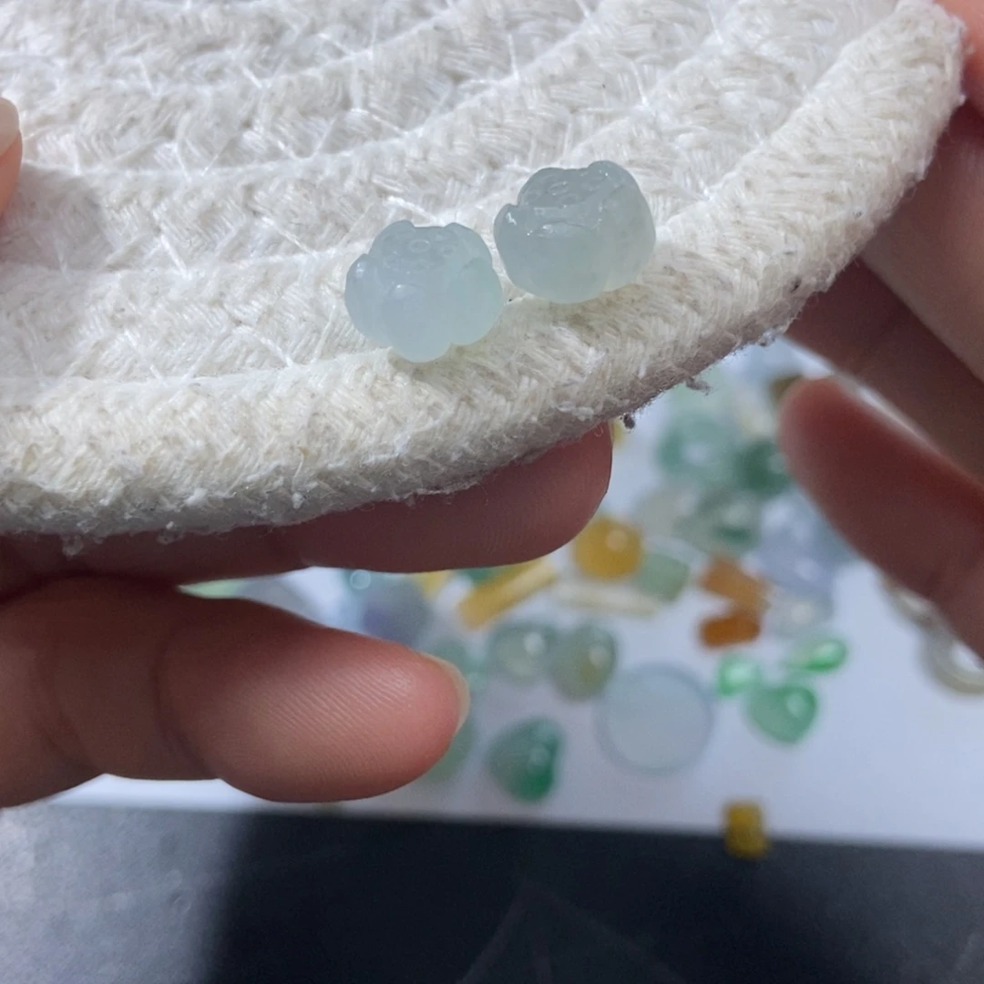 定制翡翠未镶嵌翡翠8+