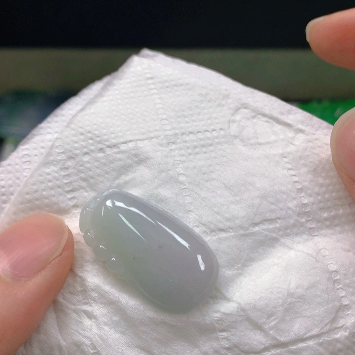 翡翠未镶嵌挂件翡翠