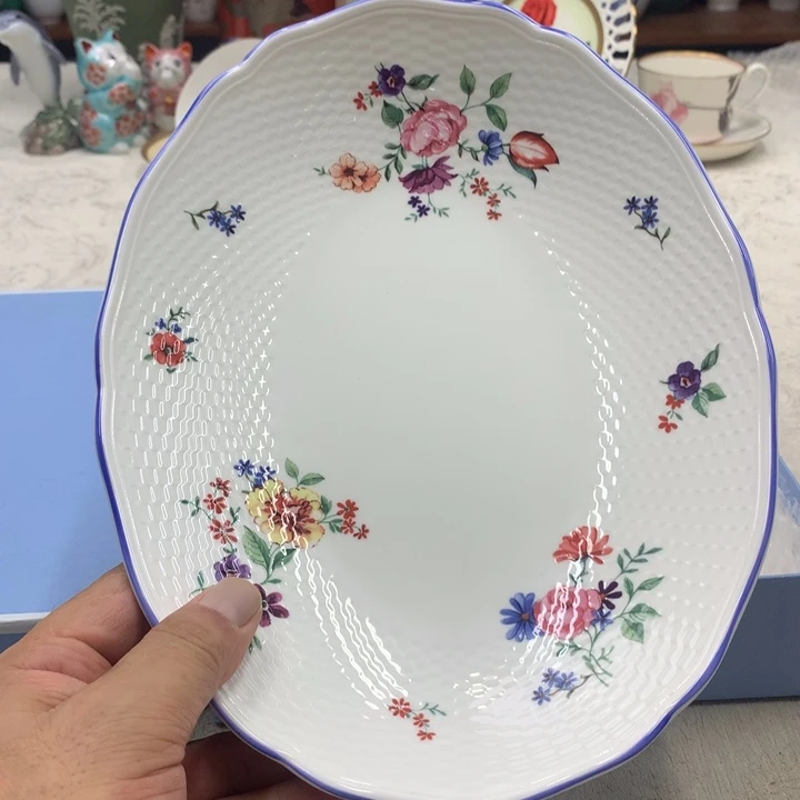 紫砂金瓷阁精品瓷器店