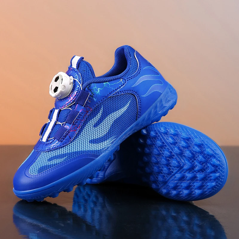 6-12岁男童足球鞋新款儿童透气碎钉防滑耐磨小学生女童户外训练鞋