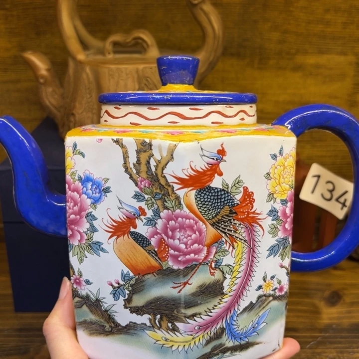 紫砂壶等艺术精品