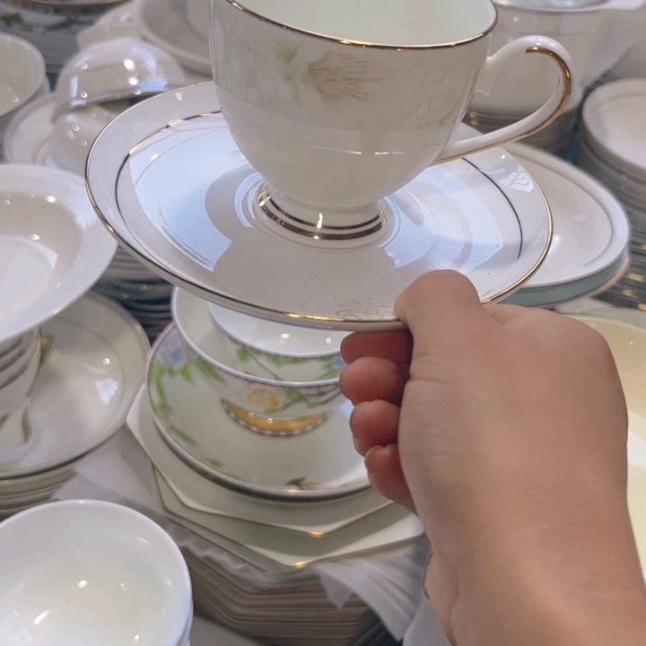 瓷片秒金咖啡杯两个