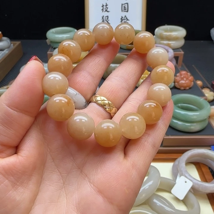 石英岩玉未镶嵌手镯